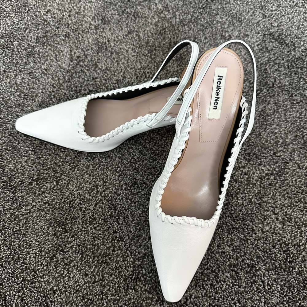 NWOT Eeike Nen sling back